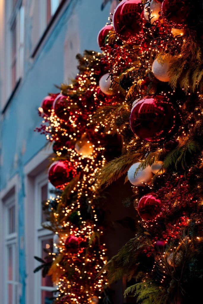 a storefront decorated for christmas